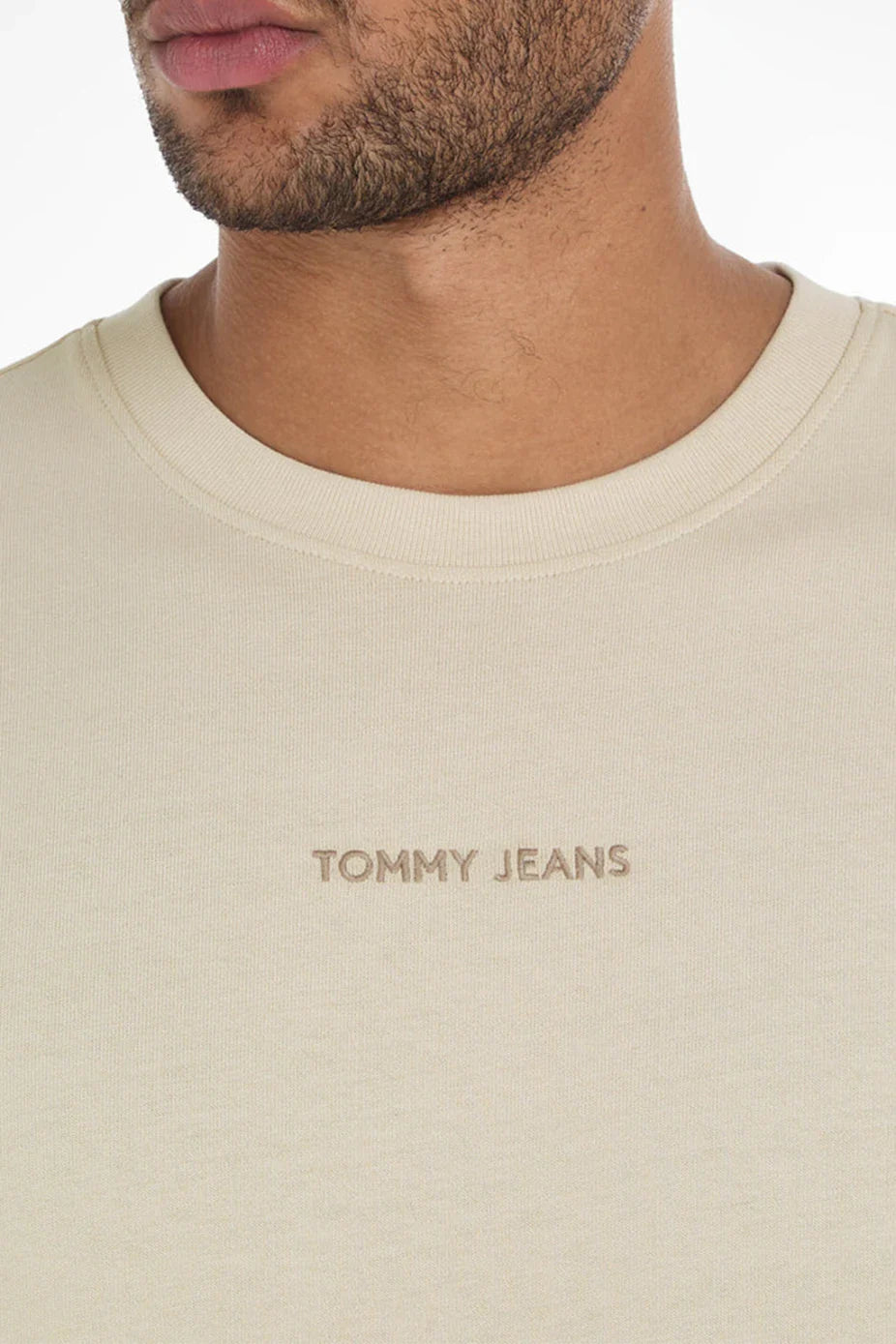Tommy Jeans Classics Oversized Middle Logo T-Shirt
